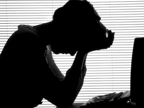 SMART WORKING: OPPORTUNITA’ DI LAVORO O AUMENTO DELLO STRESS LAVORO CORRELATO? image-2002